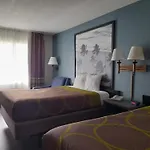Super 8 by Wyndham Dania/Fort Lauderdale Arpt