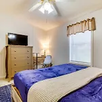 Stunning Pensacola Home, 8 Mi To Downtown!