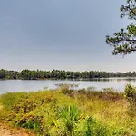Stunning Pensacola Home, 8 Mi To Downtown!