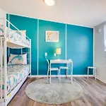 Stunning Pensacola Home, 8 Mi To Downtown!