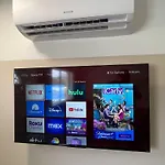 Lazy Cuckoo Inn - Sleek And Stylish Studio Apartments