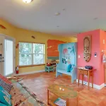 Vibrant Condo - Walk To Indian Rocks Beach!
