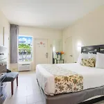 Soleado Hotel