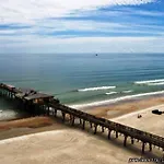 Sunglow Resort 305