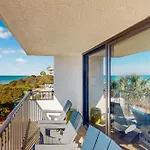 One Seagrove Place
