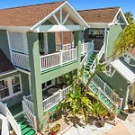 Sea Breeze Manor Inn