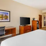 Comfort Inn & Suites Northeast - Gateway