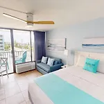 Island Inn Beach Resort