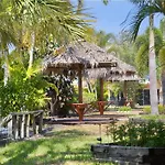 Warm Mineral Springs Motel