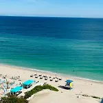 The Tides On Miami Hollywood