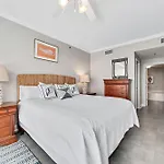 Palacio Unit 1001