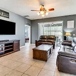 Kissimmee Resort Home About 5 Mi To Disney World!