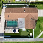 3 Mi To Beach Resort-Style Pool House In Jupiter!