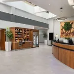 Doubletree By Hilton Fort Myers At Bell Tower Shops