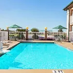 Super 8 By Wyndham Marianna