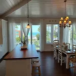 Bungalow Beach Resort