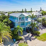 Conch House