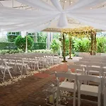 Boca Raton Marriott At Boca Center