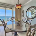 Tropical Gulf Front Condo With Picnic Area & Grills - Unit 0802