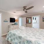 Water\'S Edge Condominiums