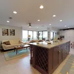 Water\'S Edge Condominiums