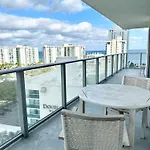 Corner Modern Ocean View Low Floor