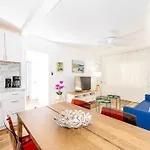 Tropic Isle Boutique Hotel