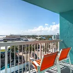 Comfort Inn & Suites Daytona Beach Oceanfront