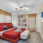 Brand New Storey Lake 5 Bedroom With Pool
