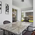 Brand New 7Br In Windsor Island