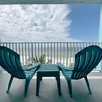 Lani Kai Island Resort (Adults Only)