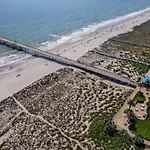 Steps To Oceanside Condo