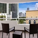 Doubletree By Hilton Grand Hotel Biscayne Bay