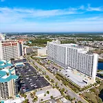 Laketown Wharf #320 By Nautical Properties