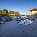 Charming Manasota Key Duplex With Beach Access- Ib14