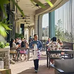 Universal\'S Helios Grand Hotel, A Loews Hotel