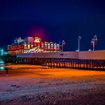 Turquoise Beach Retreat~King Bed~Daytona Beach