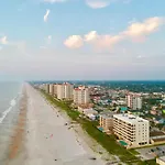 La Quinta Inn & Suites by Wyndham Jacksonville Mandarin