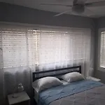 Tropical Sky Ranch Motel