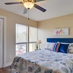 Sarasota Escape About 4 Mi To Siesta Key Beach!