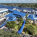 Pirate\'S Cove Resort And Marina - Stuart