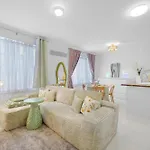 Sage On Ocean Drive Apartments