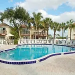 Oyster Pointe