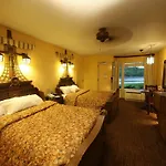 Disney\'S Caribbean Beach Resort