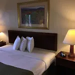Sawgrass Inn & Conference Center