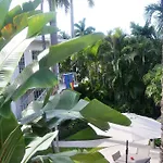 Grand Palm Plaza