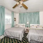 Mardi Gras Motel