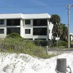 Anna Marie Island Apartments