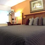 Beach House Cabanas