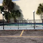 Cadillac Motel